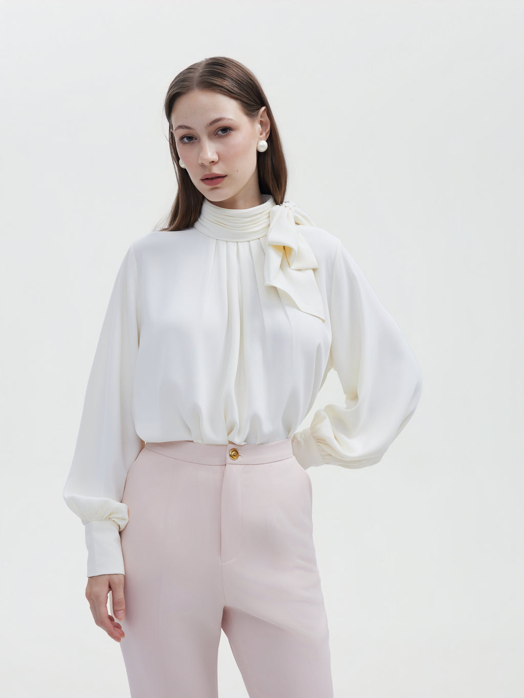 CREAM BOW NECK ACETIC TOP