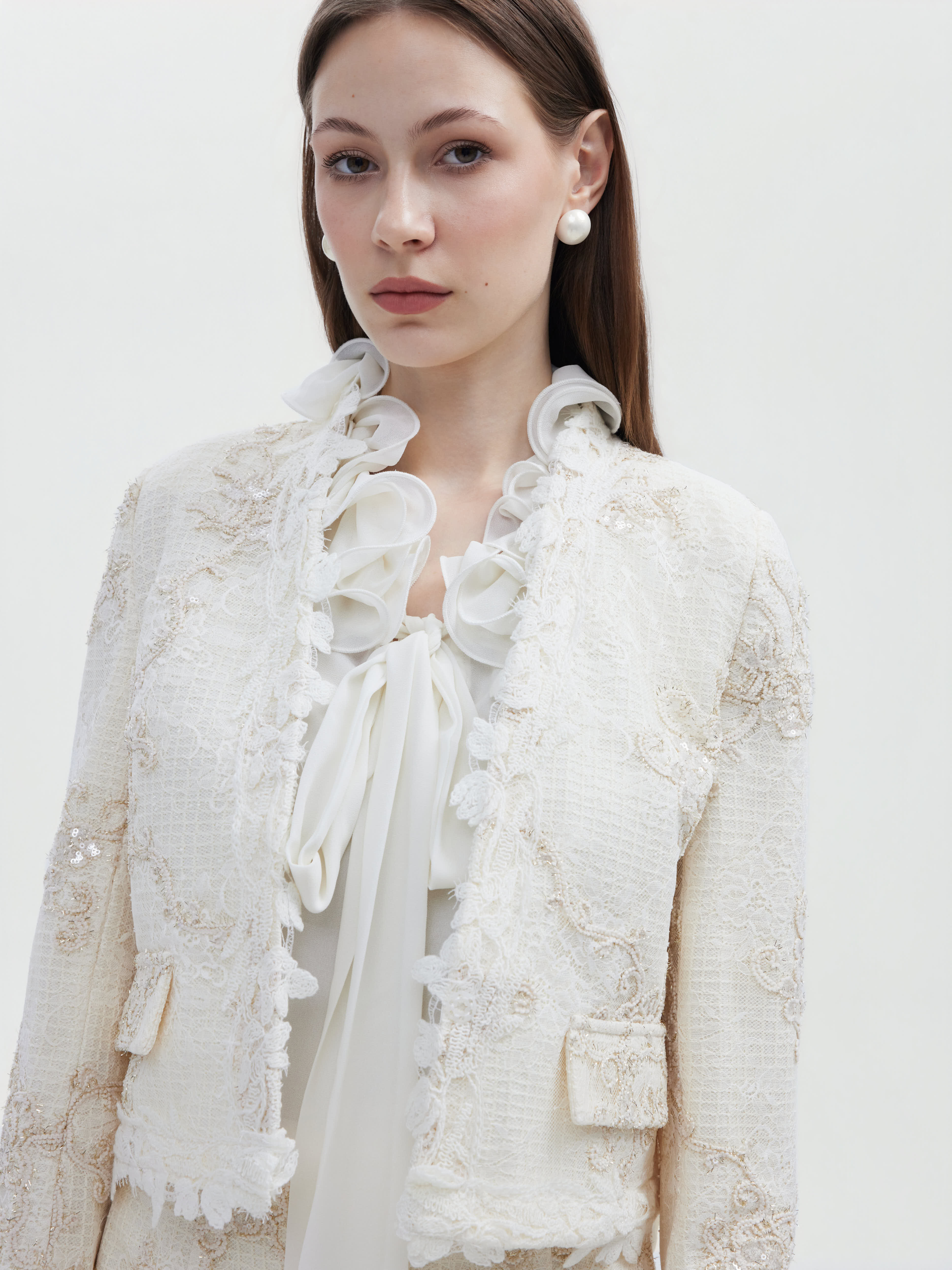 LVORY LACE TRIMMED TWEED JACKET