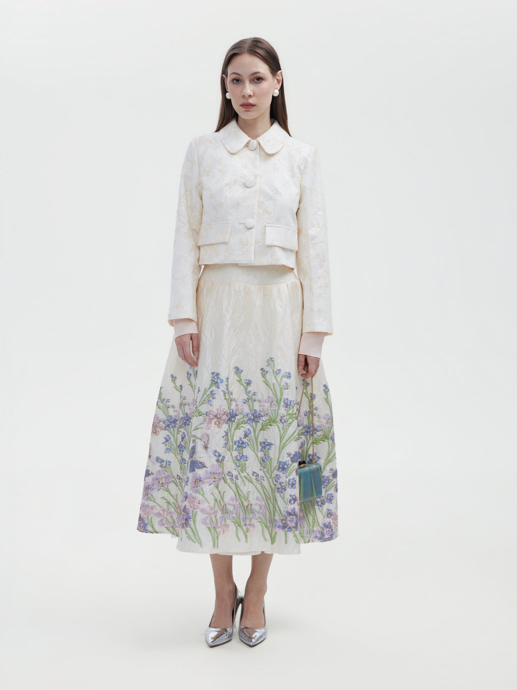 IVORY FLORAL EMBODIED CROPPED JACKET