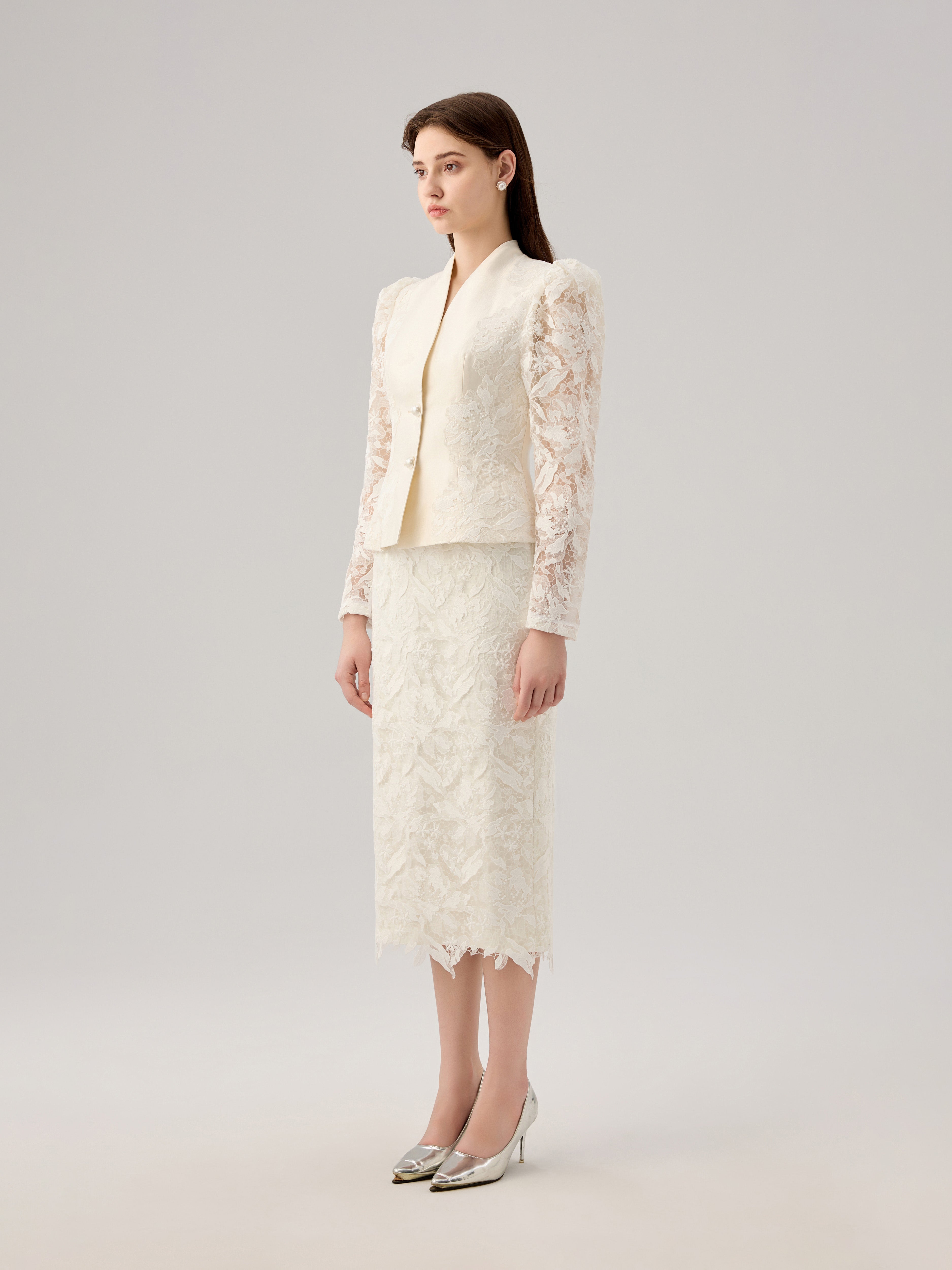 CLASSIC WHITE LACE JACKET