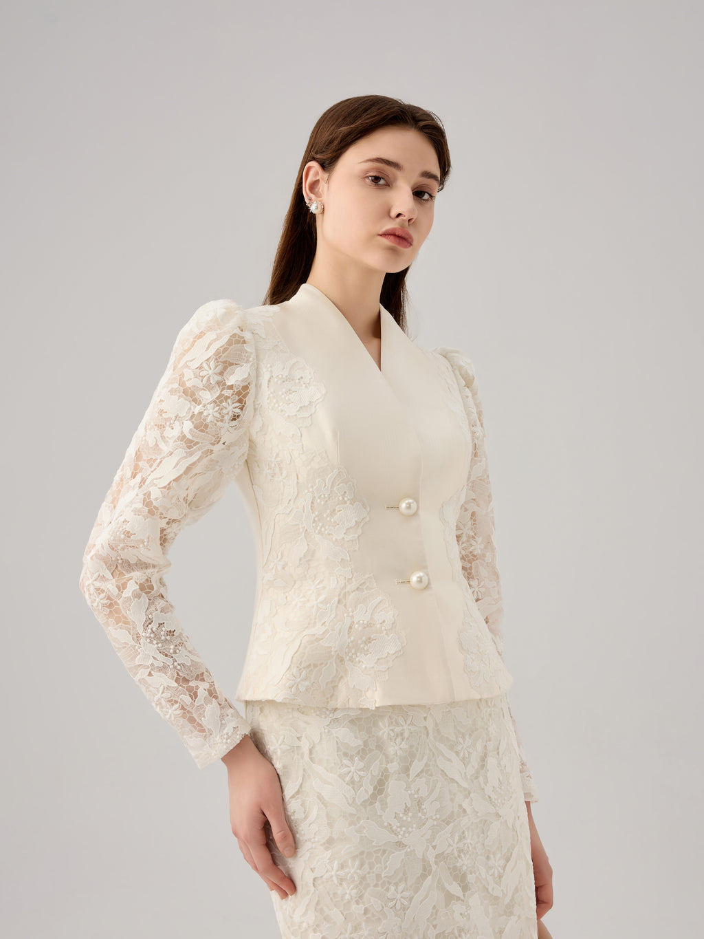 CLASSIC WHITE LACE JACKET