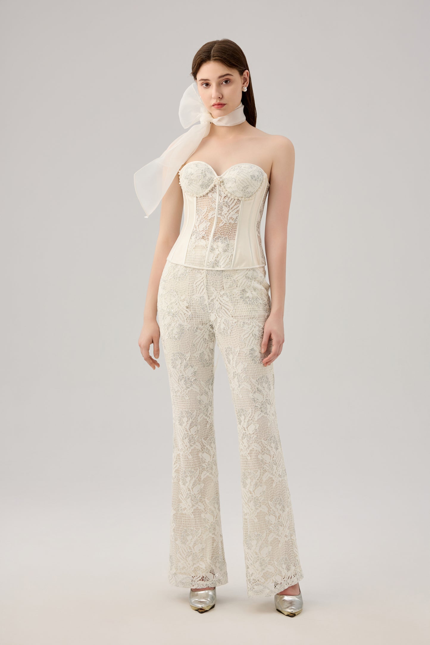 Lace bell pant