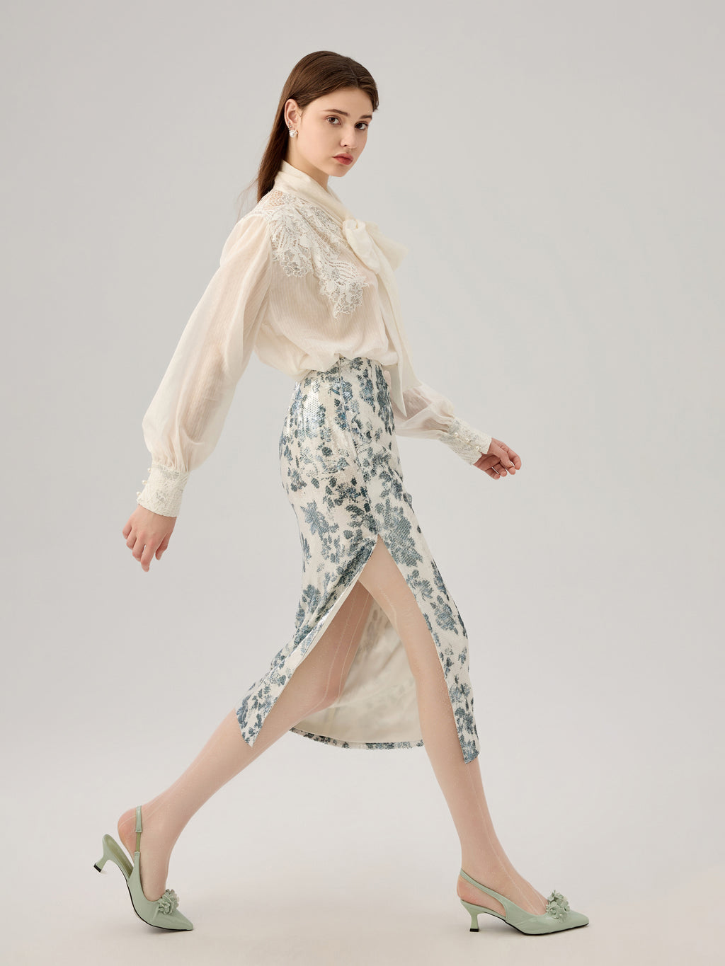FLORAL SEQUINS SKIRT