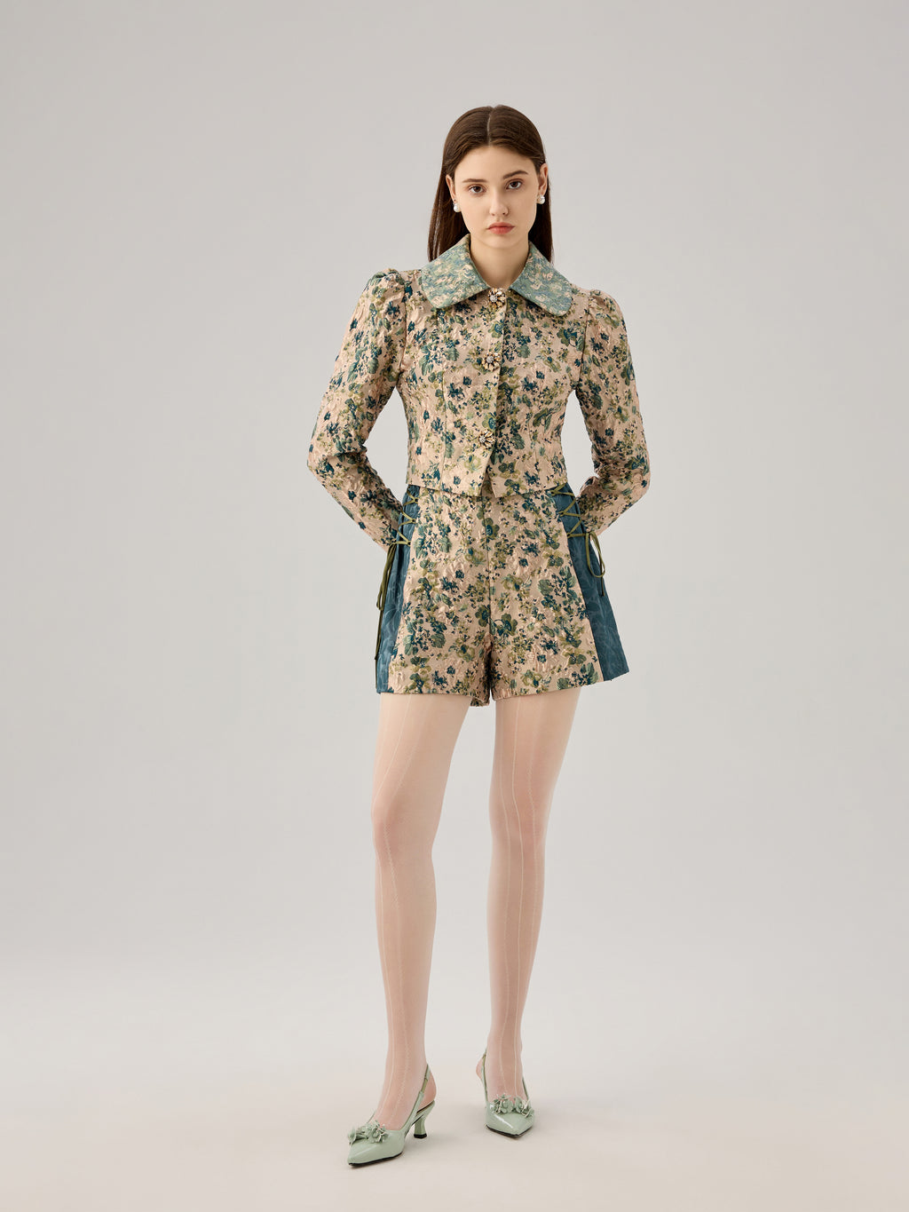 FLORAL CROPPED JACKET