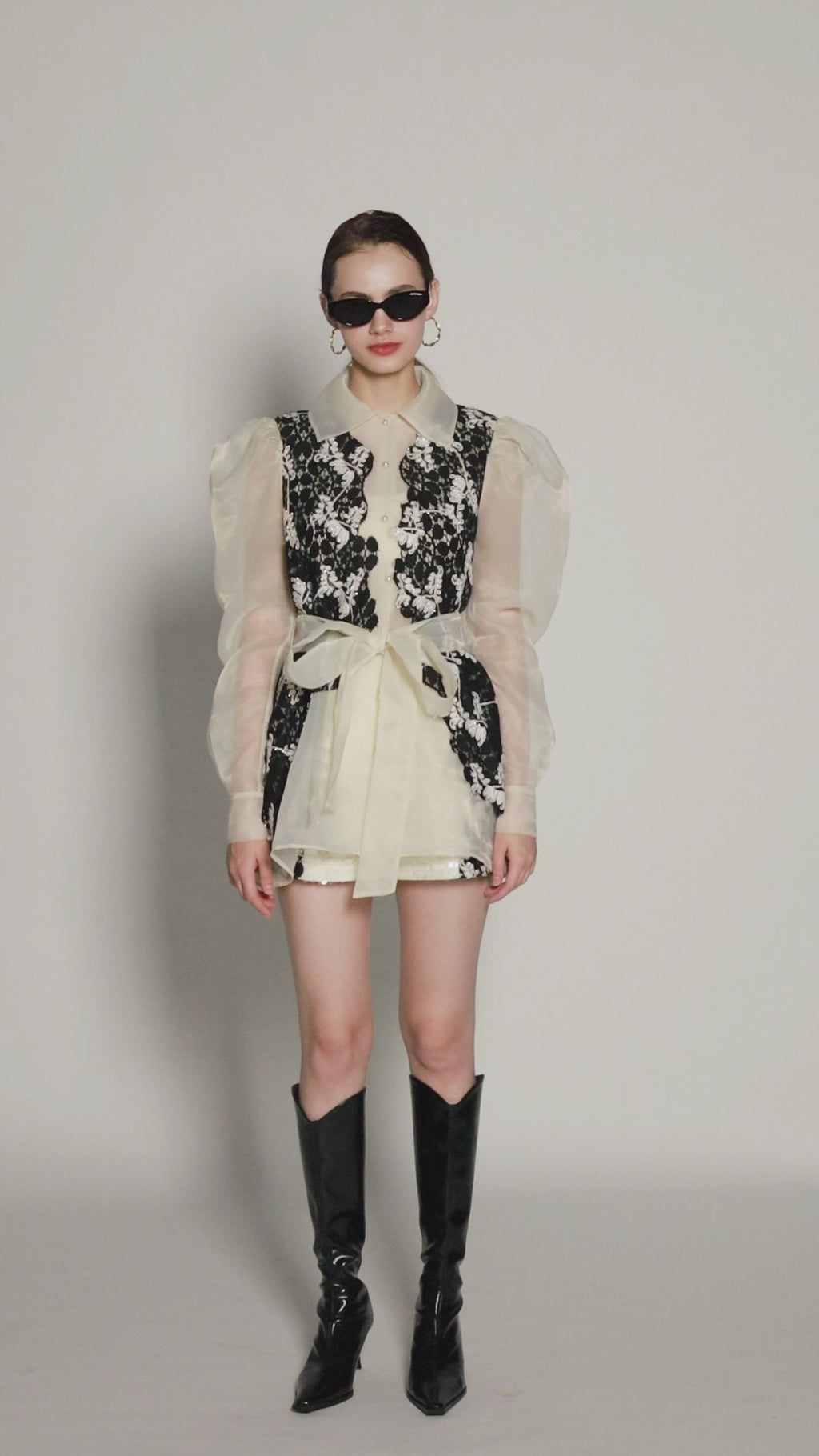 GIGOT SLEEVE SHIRT